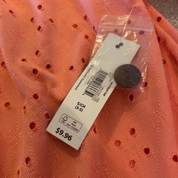 NEW Peach crop top Half sleeve - Picture 2 of 2